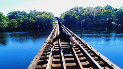 This Plus-Size Yogi Proves Size Doesn’t Affect Your Downward Dog