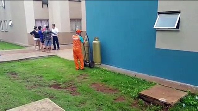 Falta de pagamento de gás em condomínio no Jaborá gera revolta nos moradores