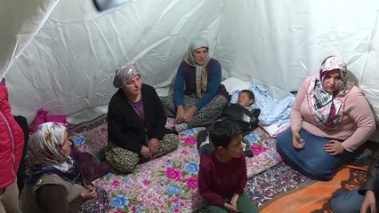 'Televizyon yıkılınca torunumu kucakladım, dışarı koştum'' - DENİZLİ