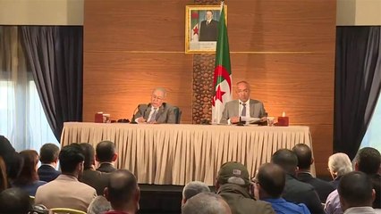 المشهد الجزائري.. إلى أين ستقود التطورات الجديدة بالحزب الحاكم؟