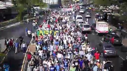 Salvadoreños denuncian intento de Congreso de privatizar agua