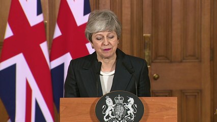 May dice que sigue "determinada" a llevar a cabo el Brexit
