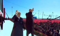 Erdoğan, Yenikapı Miting Alanına Geldi! Fonda Bir Aşk Hikayesi Şarkısı Vardı