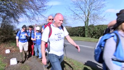 Brexiteers March!