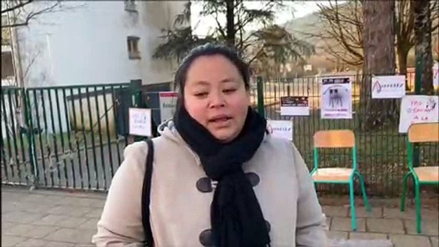 Expulsion d’une famille originaire des pays de l’Est : des parents d’élèves manifestent devant l’école Bourgogne à Besançon