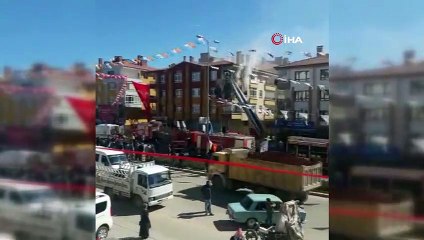 Yangında çocuklar mahsur kaldı