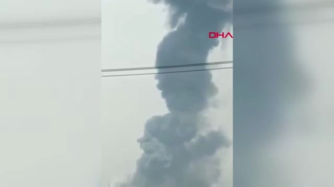 Dha Dış - Çin'de Fabrikada Patlama... Dehşet Anları Kamerada
