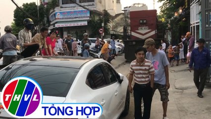 Ô tô ngang nhiên đậu giữa đường ray, tàu vào ga phải đợi cả tiếng