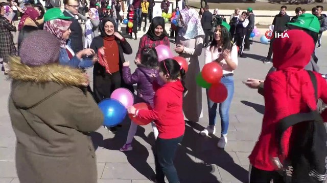 Down sendromlu çocuklar doyasıya eğlendiler