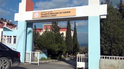 Eski okul sıraları oyuncağa dönüşüyor - GAZİANTEP