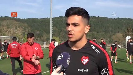 Mücahit Can Akçay: "İdolüm Giroud"