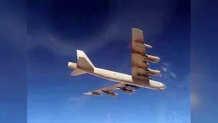 ABD ve Rus uçakları karşı karşıya geldi
