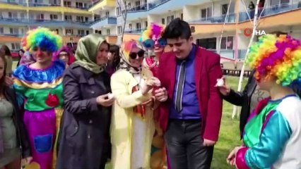 Down Sendromlu çocuklar gönüllerince eğlendi