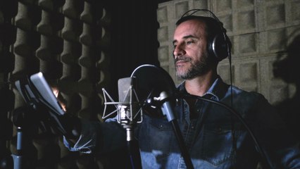 Así es el doblaje español de Days Gone con Claudio Serrano