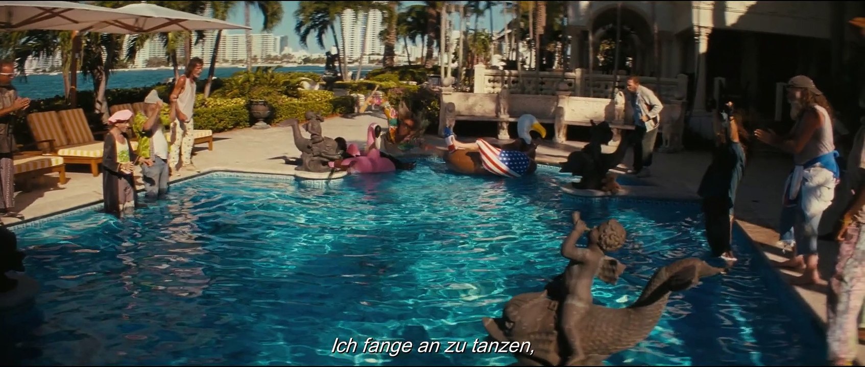 THE BEACH BUM  Film - Matthew McConaughey