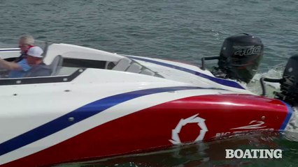 Experience the Fountain 32 Thunder Cat with Randy Vance and Billy Moore