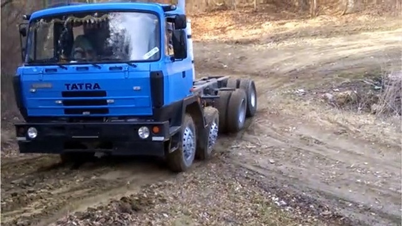 8x8 TATRA  climbing in mud