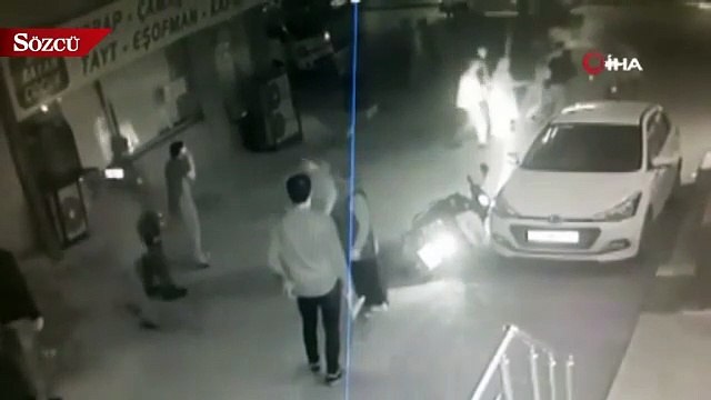 Tekme tokat muhtarlık kavgası kamerada