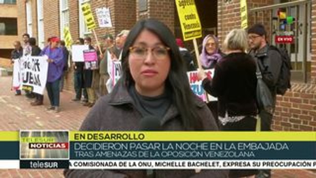 EE.UU.: activistas defienden embajada de Venezuela en Washington