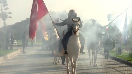 Bakan Çavuşoğlu, Diriliş Ertuğrul Dizi Ekibiyle Söyleşiye Katıldı