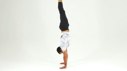 The Handstand | Hero Moves