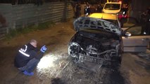 Adana - Otomobil, Yangında Kullanılmaz Hale Geldi