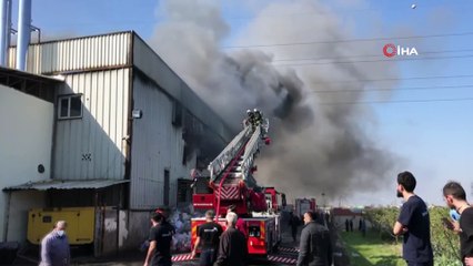 Bursa'da korkutan fabrika yangını