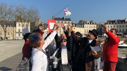 Défilé carnavalesque de la France insoumise