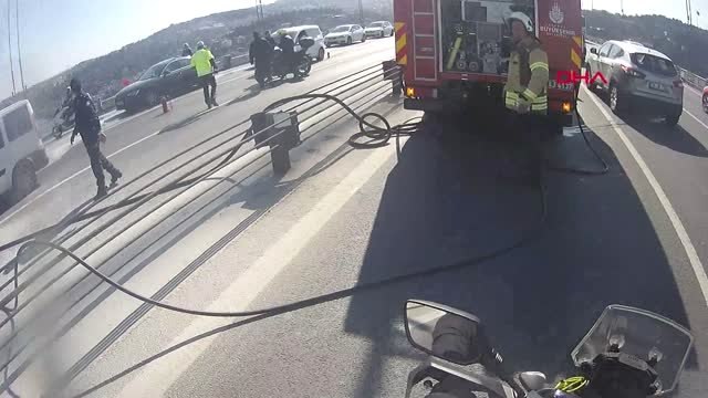 15 Temmuz Şehitler Köprüsü'nde Polis Aracı Yandı- 3