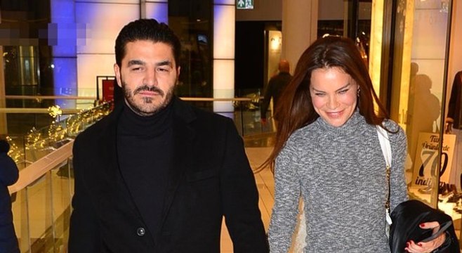 Ebru Şallı ile Aşk Yaşayan Uğur Akkuş, Eski Eşine Açtığı Tazminat Davasını Kaybetti