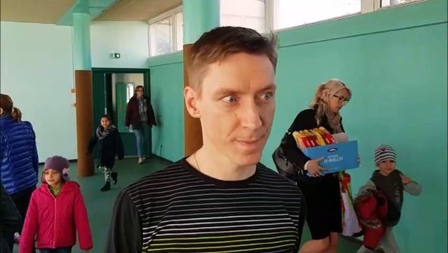 Les élèves de Sarreguemines chantent pour l'égalité homme-femme