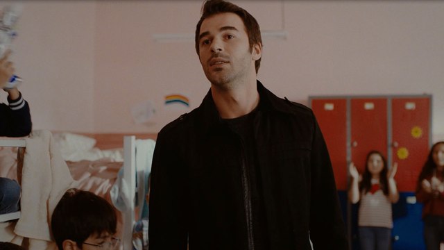 Bana Bir Aşk Şarkısı Söyle Filminin Fragmanını / Videosunu İzleyin – 29 Mart’ta Vizyonda!