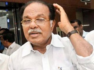 കേരളത്തിലെ അറിയപ്പെടുന്ന നേതാവ് വേണം | Oneindia Malayalam