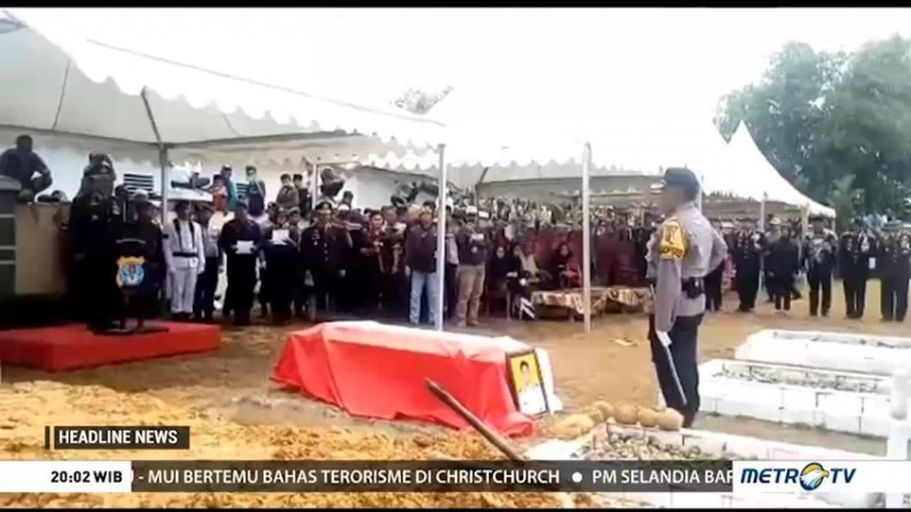 Anggota Brimob Korban KKB Dimakamkan