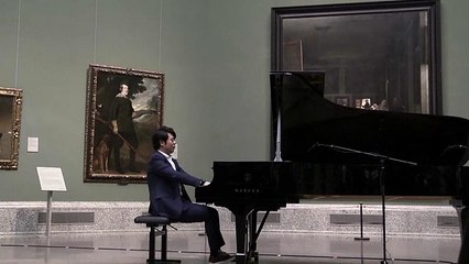 Starpianist Lang Lang spielt im Madrider Prado