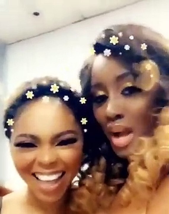 Vidéo: Queen Bizz en toute complicité avec Chidinma du Nigeria