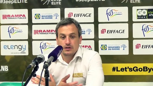 Rémi Giuitta coach de Fos Provence Basket après la défaite contre Nanterre