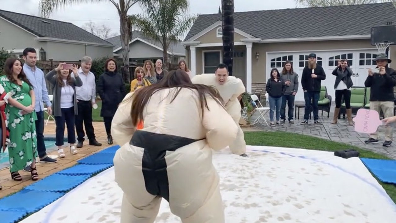 Sumo Wrestling To Reveal Gender video Dailymotion