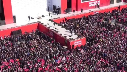 Cumhurbaşkanı Erdoğan: "1 Milyon 600 Bin Tek Yürek Olduk"