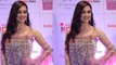 Sana Khan looks fabulous in stylish outfit at Bombay Times Fashion Week;Watch video | Boldsky