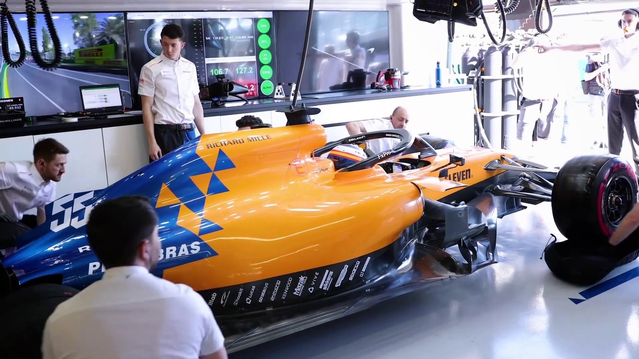 McLaren nos mete 'hasta la cocina' de su box