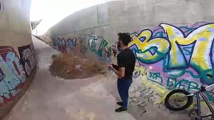 INSANE BMX VS MTB HILLBOMB RACE!