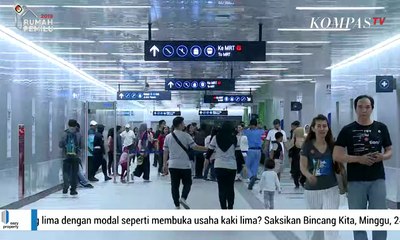 Warga Antusias Gunakan MRT Jakarta
