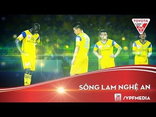 8 cầu thủ SLNA bất lực nhìn bóng vào lưới