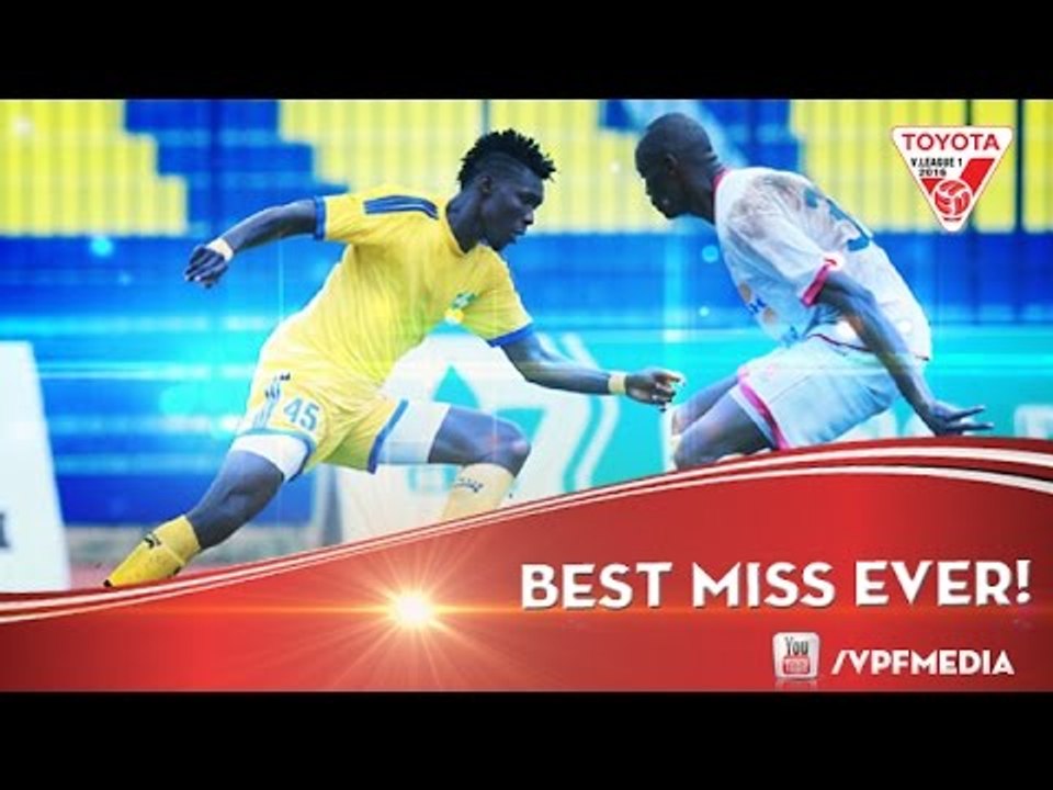 Pha bỏ lỡ đáng tiếc nhất V.League 2016