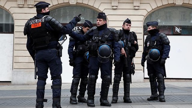 محتجو السترات الصفراء يتظاهرون للأسبوع التاسع عشر والجيش ينضم للشرطة لمنع العنف