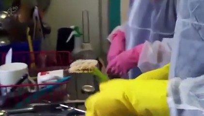 Obsessive Compulsive Country House Cleaners S01E01
