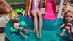 PISCINE de Plaisir ! Glace Blague - Elsa & Anna les tout - petits- de Barbie Nouvelle Voiture - Piscine - Éclaboussures - Slide