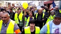 700 gilets jaunes à Besançon : la rue de Belfort bloquée