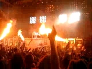 Rammstein-  Feuer Frie - Live Aus Nimes - 23.07.05